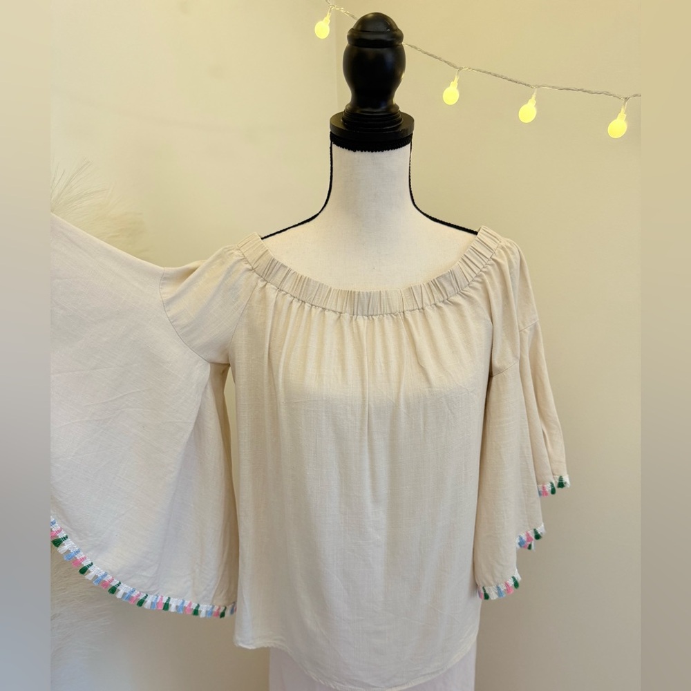 🌾 Cream Off the Shoulder Ruffled Bell‎ Sleeve Blouse